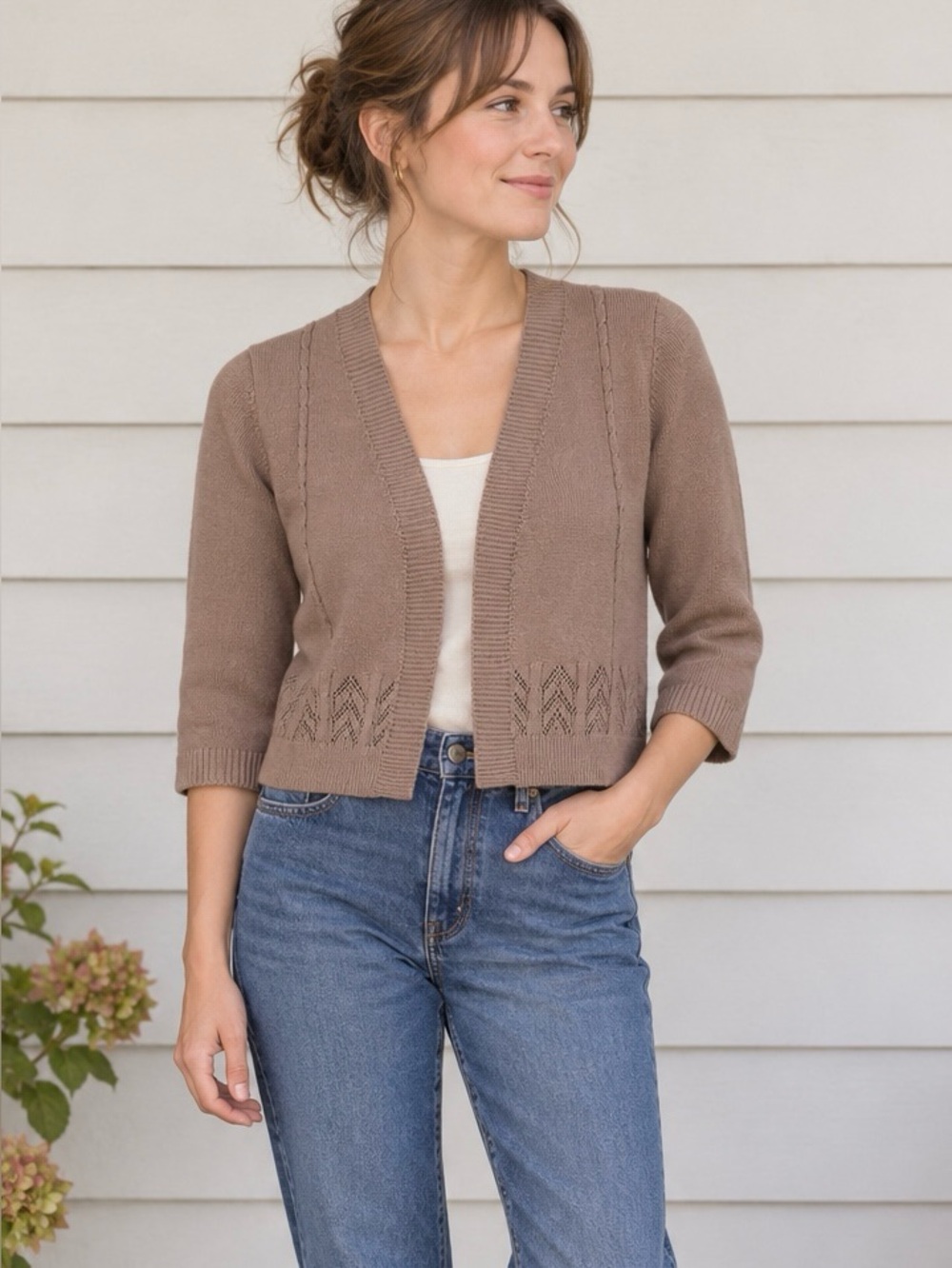 Sunday Pearl V-Neck Knit Sweater in Blush Size Medium